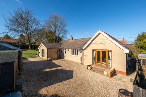 Front elevation- click for photo gallery